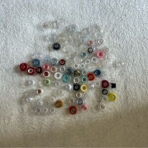 LOT of 90+ Plastic Sewing Machine Bobbins Some with Thread Seamstress Tailor